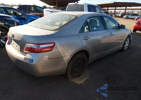 2008 Toyota Camry Le z USA, uszkodzony, nr VIN 4T4BE46KX8R039954